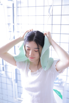 又黄又爽吃奶视频在线观看